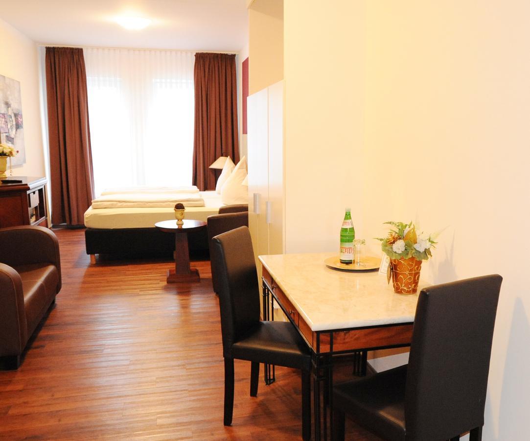 Aparthotel Scheuer Huerth Luaran gambar